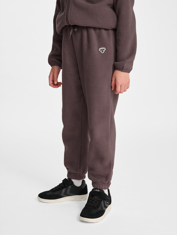 hmlJR FLEECE PANTS BEE, PEPPERCORN, model