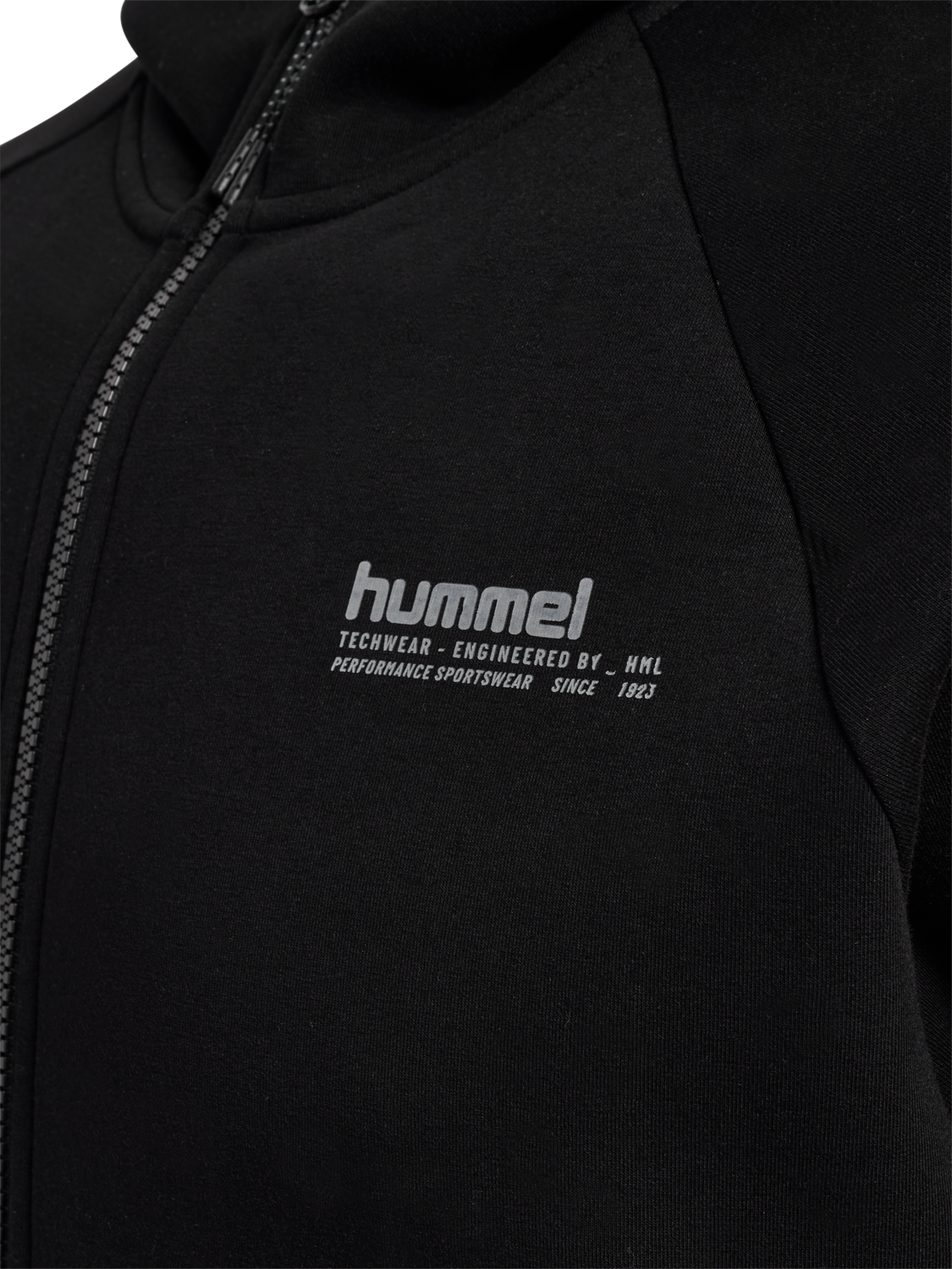 hmlTECH FLEECE REGULAR ZIP HOODIE, BLACK, packshot