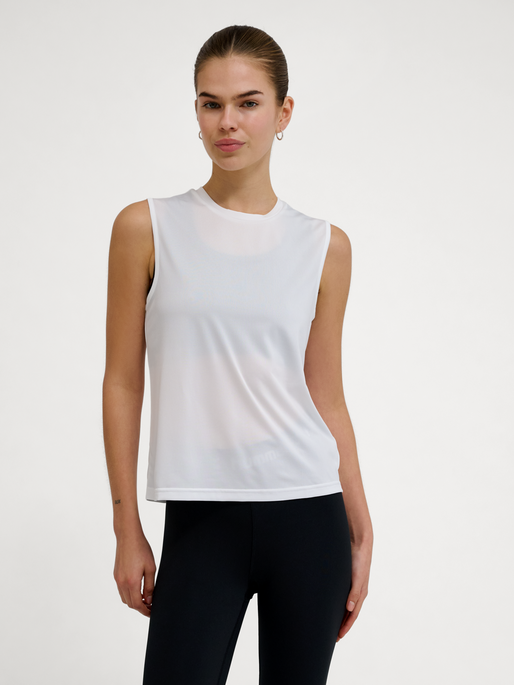 hmlPULSE WORKOUT W TANKTOP, WHITE, model