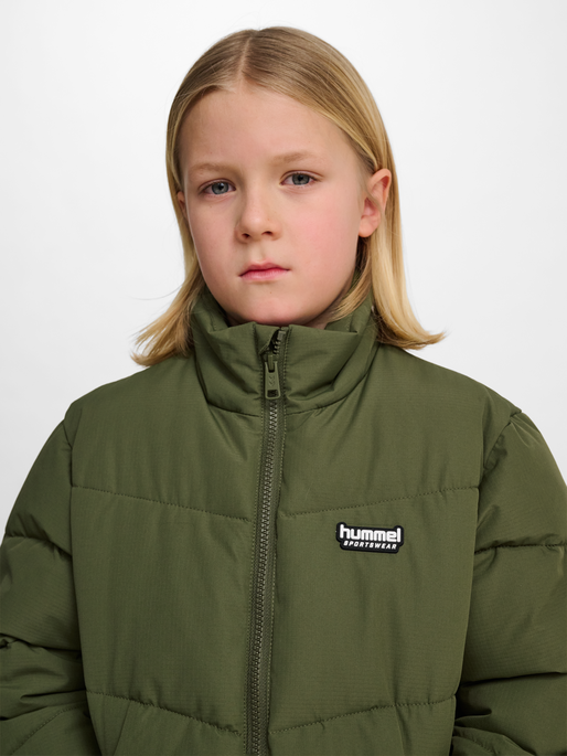 hmlJR PUFFER JACKET, WINTER MOSS, model