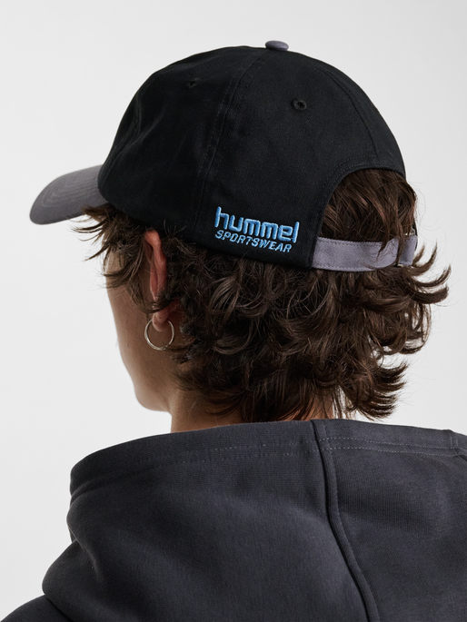 hmlBASEBALL CAP EL PASO, BLACK, model