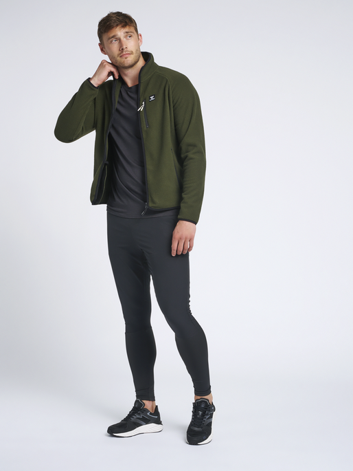 hmlTIRAN JACKET, 6297, model