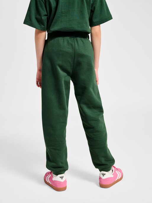 hmlCLEAN ADJUSTABLE PANTS, DARK GREEN, model