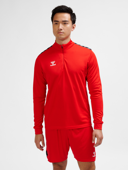 hmlAUTHENTIC HALF ZIP SWEAT, TRUE RED, model