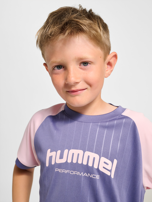 hmlJR GOAL STRIPE T-SHIRT S/S, HERON, model